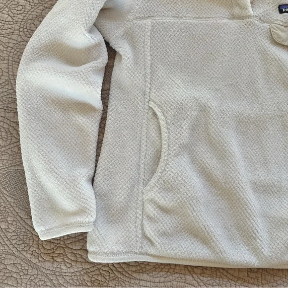 LIKE NEW Patagonia Re-Tool Snap-T Pullover - Picture 6 of 12